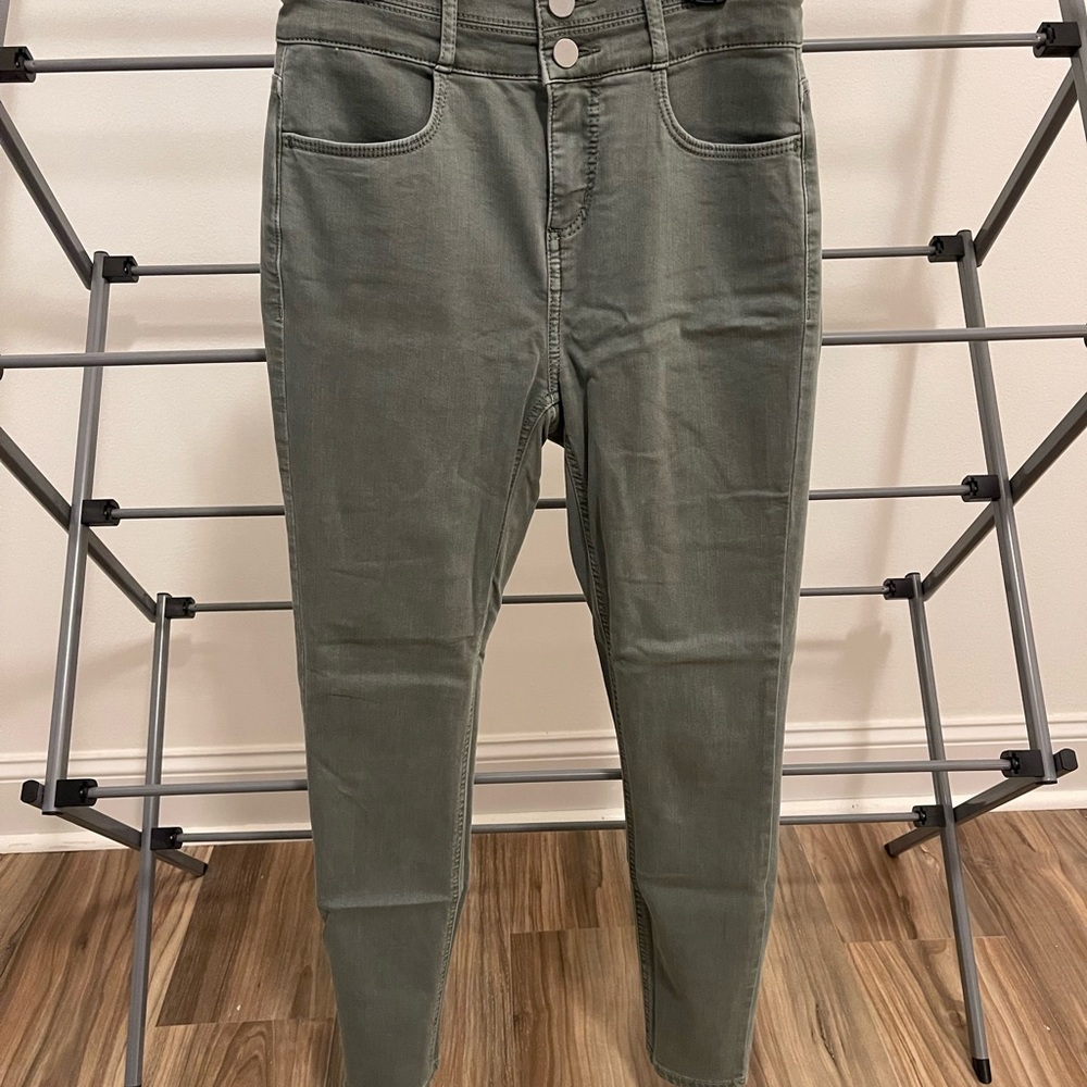 LOFT Size 0 Olive High Waist Skinny Jeans